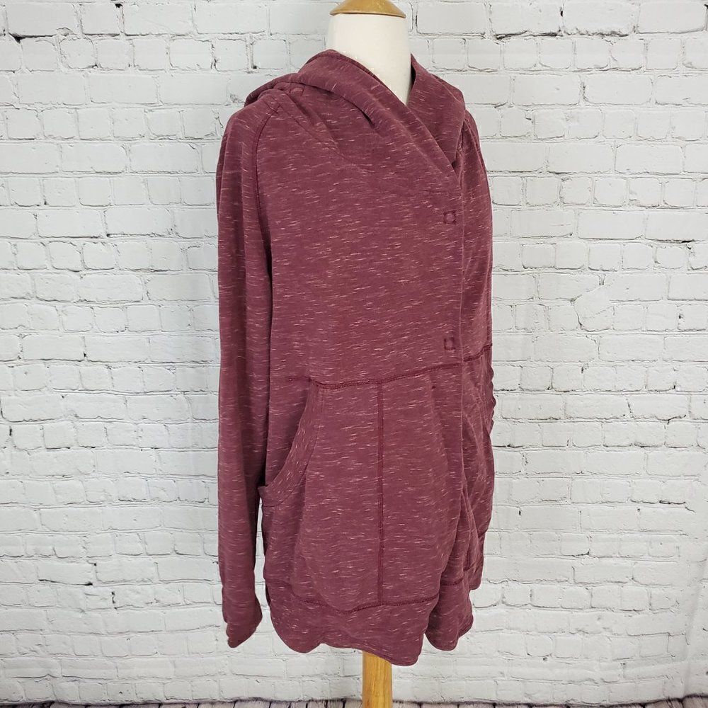 Lululemon Find Your Centre Wrap Rust Berry sz 6 - Picture 5 of 10